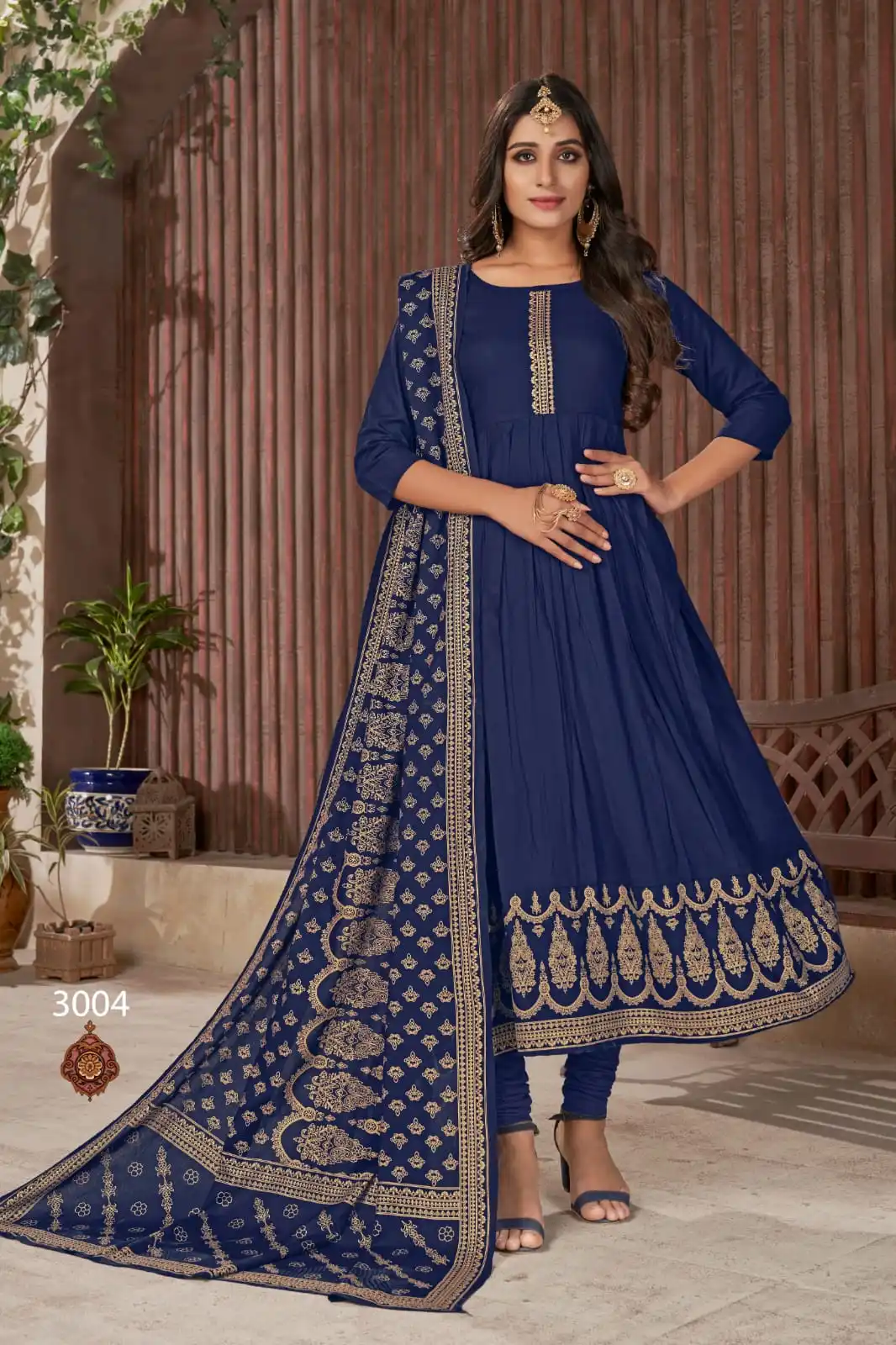 Umbrella suit with plazo Organza silk Kurtis Designed for Festive Parties Social Gatherings Parties Wedding Casual Use