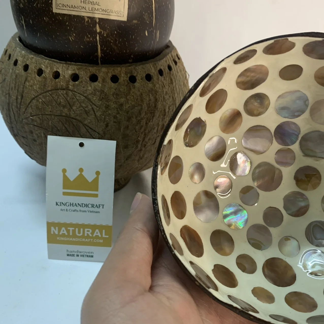 Coconut bowl lacquer, Hand painted lacquer eggshell coconut bowls from Vietnam