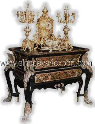 Antique boulle commode / French boule commode with ormolu