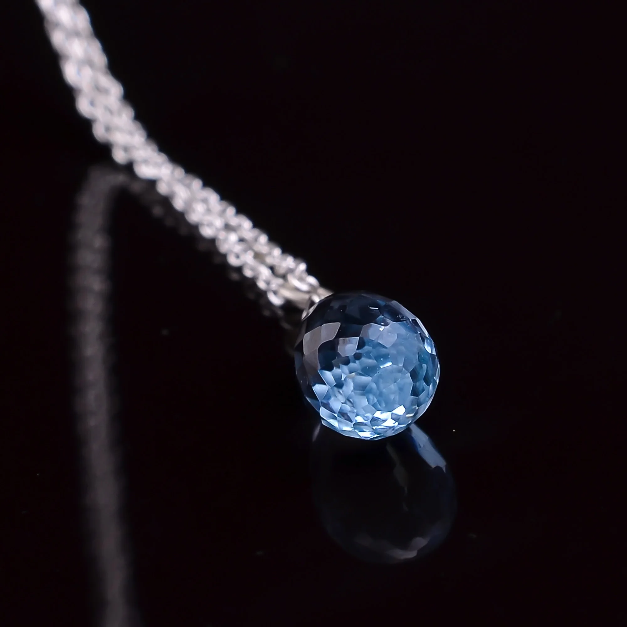 Natural Sky Blue Topaz Tear Drops Crystals Pendant Necklace Gemstone Healing Crystal Birthstone 925 Sterling Silver Jewelry