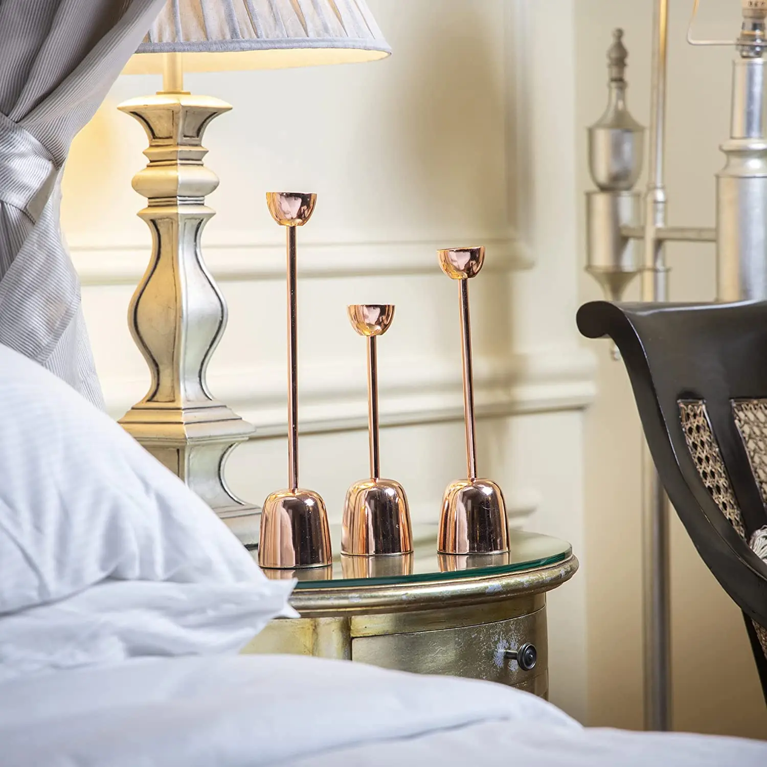Metal Candle Holders Luxury Candlestick Fashion Wedding Candle Stand Exquisite Candlestick Candelabra Table Home Decor