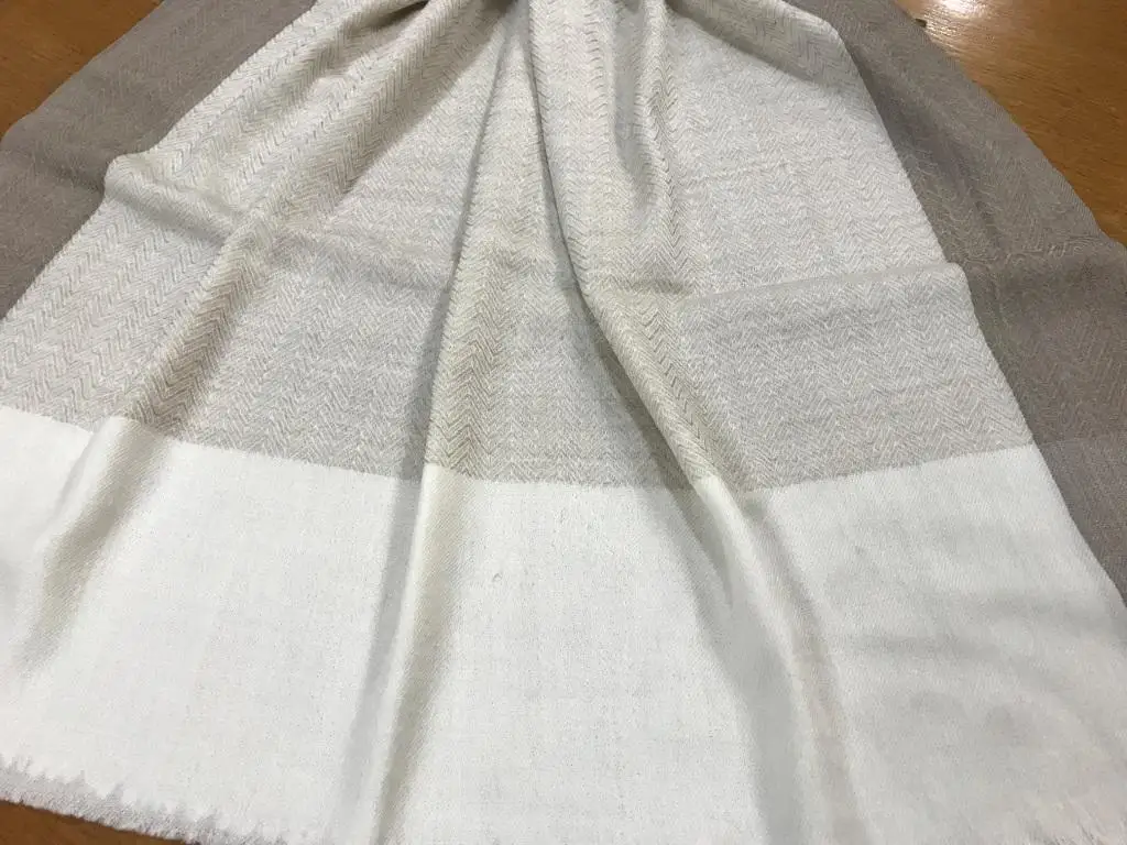 100% Pure Cashmere  Pashmina Wool Shawls with Self Designs Kashmir Shawls With Self Woven Designs