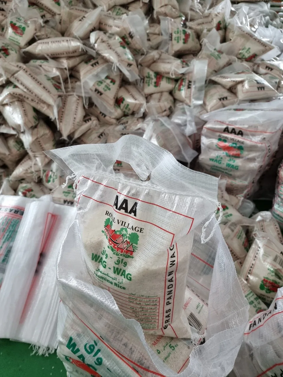 Лучшее качество полированная Упаковка Риса жасмина 5x5 кг 8x5 ламинированный пакет для экспорта (Мобильный/WA: + 84986778999 David Director)