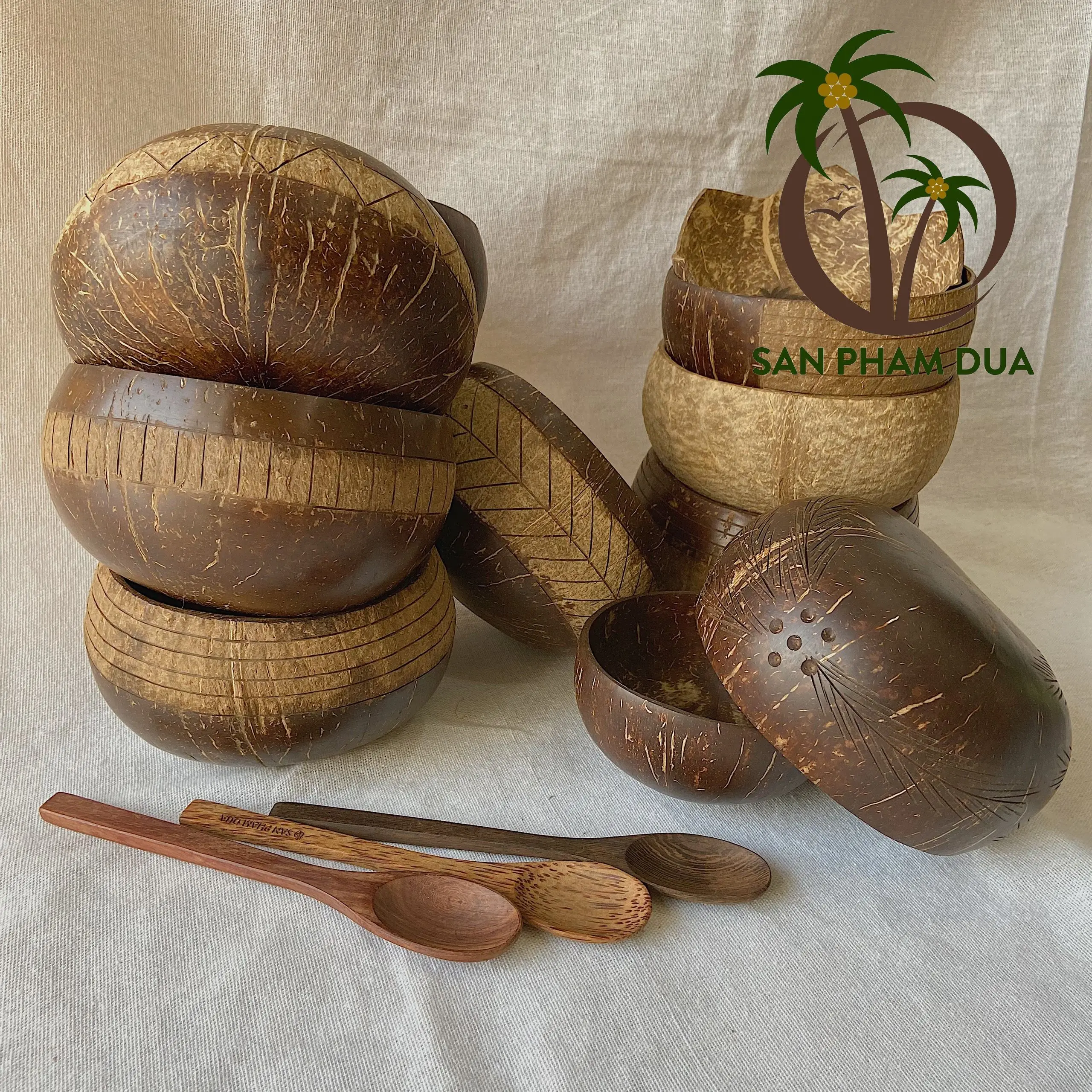 COCO-ECO BRAND  100% PURITY FROM VIETNAM NATURAL COCONUT BOWL EXQUISITE HANDMADE PRODUCTS HOUSEHOLD TABLEWARE CUTLERY