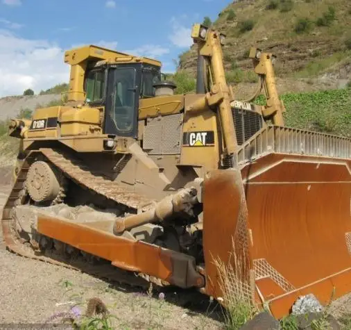 Japan used D10R bulldozer with original condition/caterpillar D10R dozer for sale