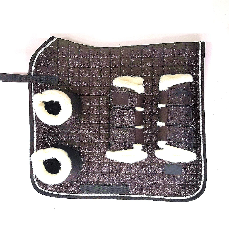 2021 Horse Riding Saddle Pads Custom Satin Fabric English Dressage Saddle Pads Sets