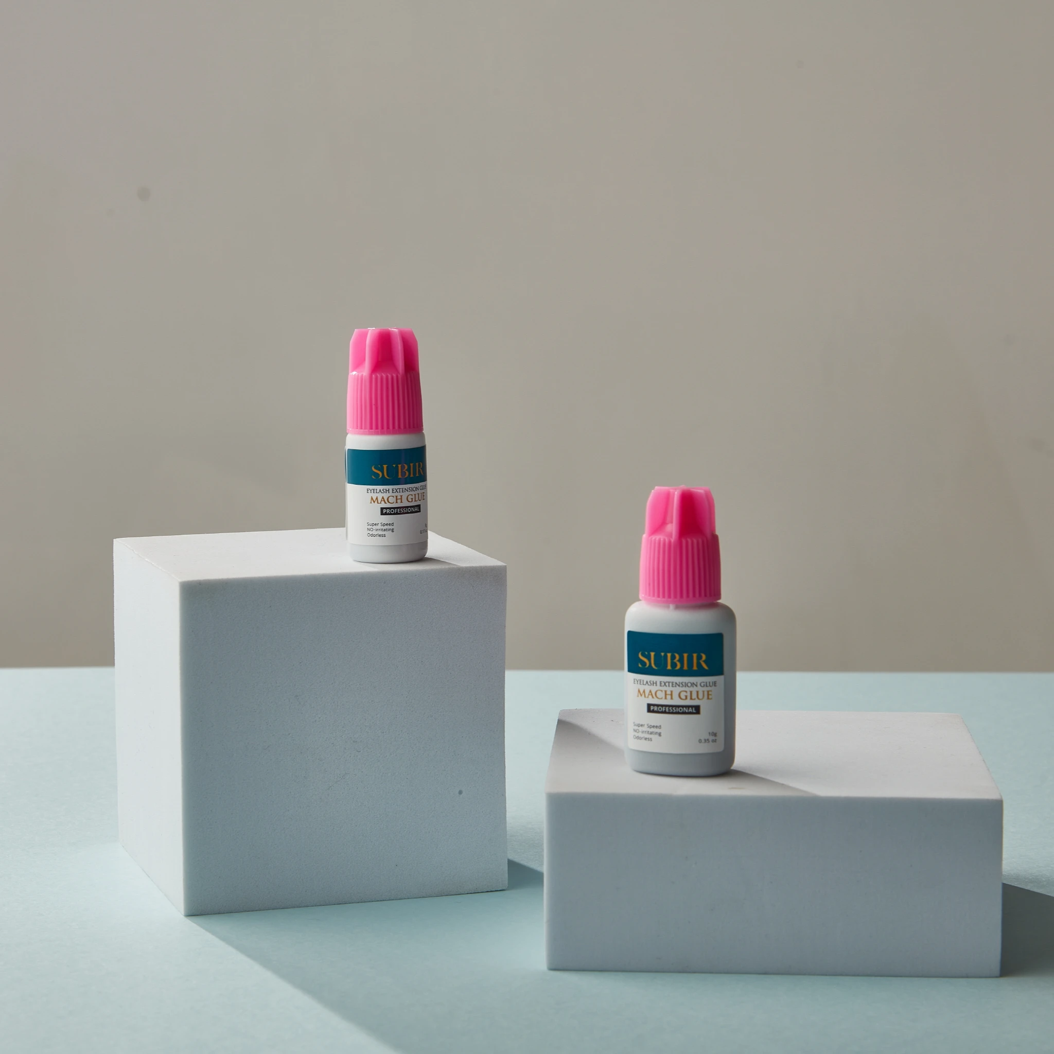 Korean Super Fast Dry Eyelash Extension Glue High Viscosity Latex Free 0.5-1 Second Speed 6+ Week Durability Water Proof 10ml