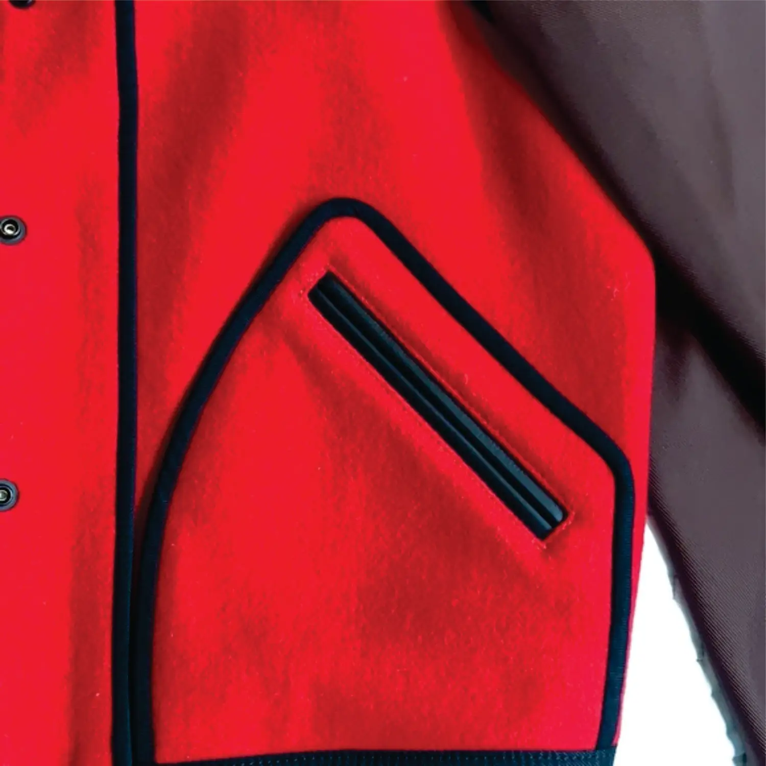 Пользовательский бейсбол Letterman логотип Varsity куртка черный кожаный рукав и красная шерсть с боковым карманом