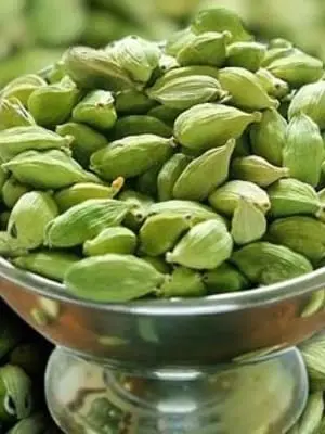 Green Cardamom Pods Spice (Hari Elachi) 3.5oz (100g) ~ All Natural | Vegan | Gluten Friendly | NON-GMO