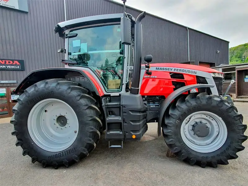 Б/у сельскохозяйственные тракторы Massey Ferguson