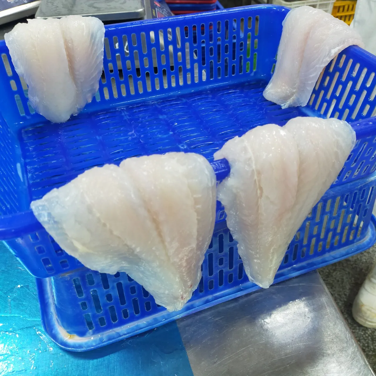 Made in Vietnam Fresh Seafood Vannamei Shrimp HOSO at Good Price Frozen shrimp vannamei Best price