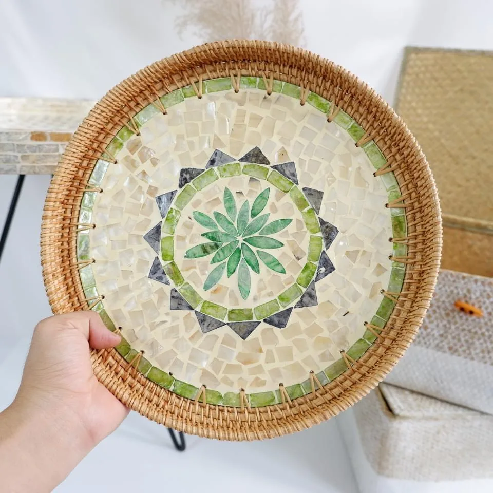 Высококачественные мозаичные яйца ракушки сочетаются с ротангом ручной работы во Вьетнаме