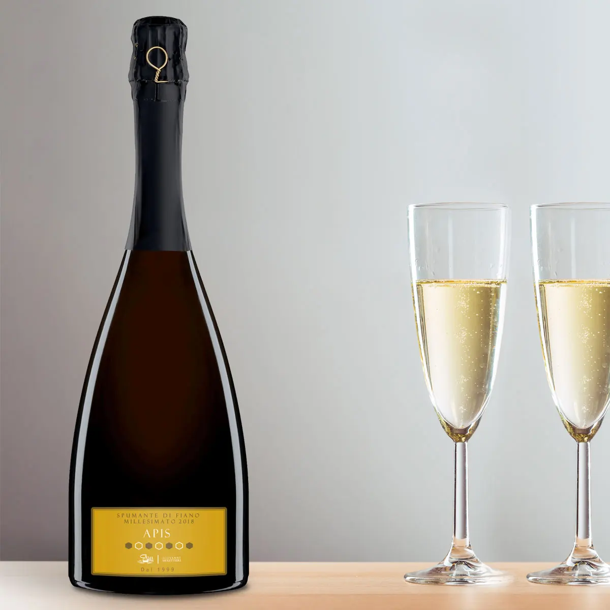 
Top Quality | OEM Italian | Sparkling Dry Wine APIS Irpinia DOC Made in Italy Avellino 750 ml | for export 