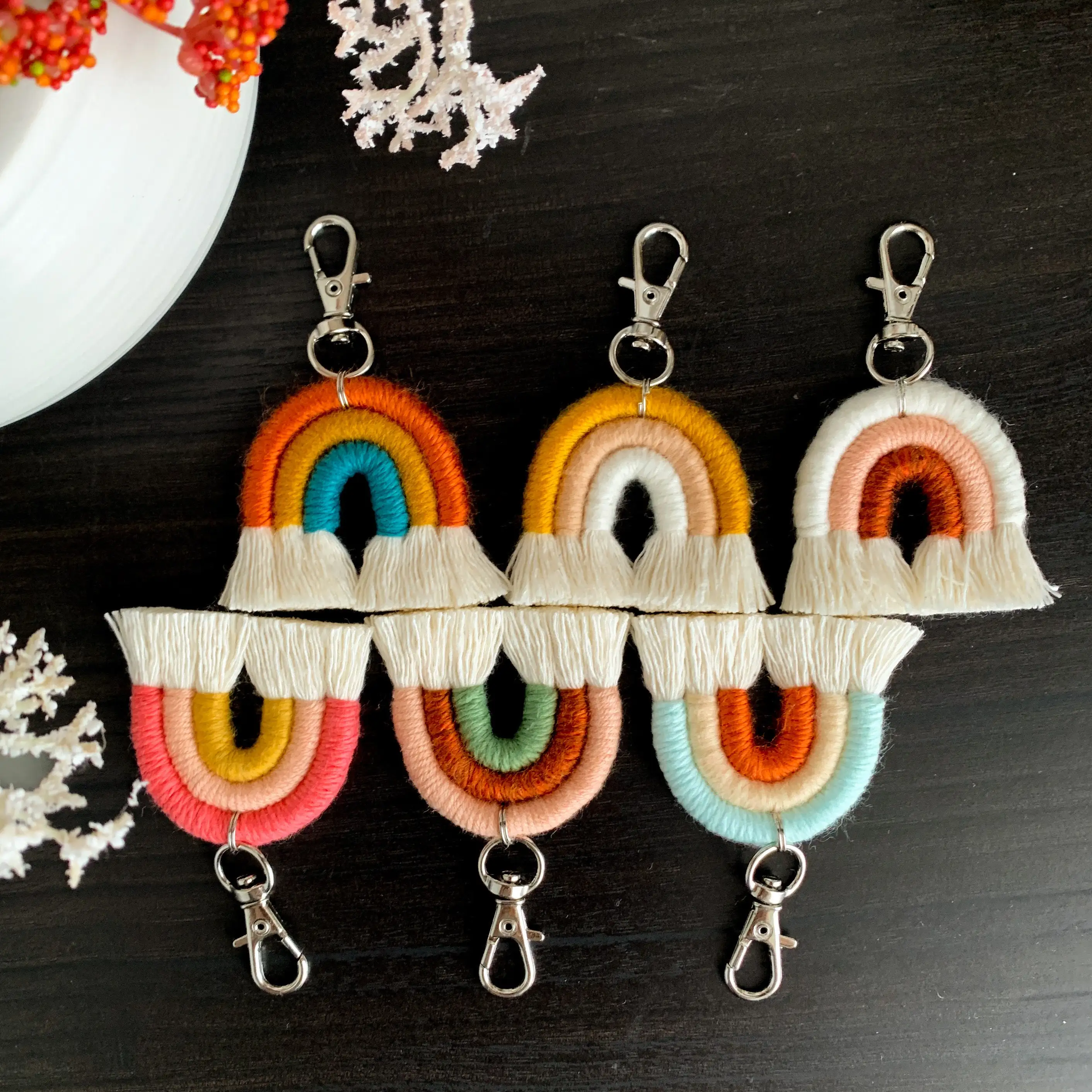 High Quality Macrame Rainbow Keychain  Custom Macrame Keychain At Good Price