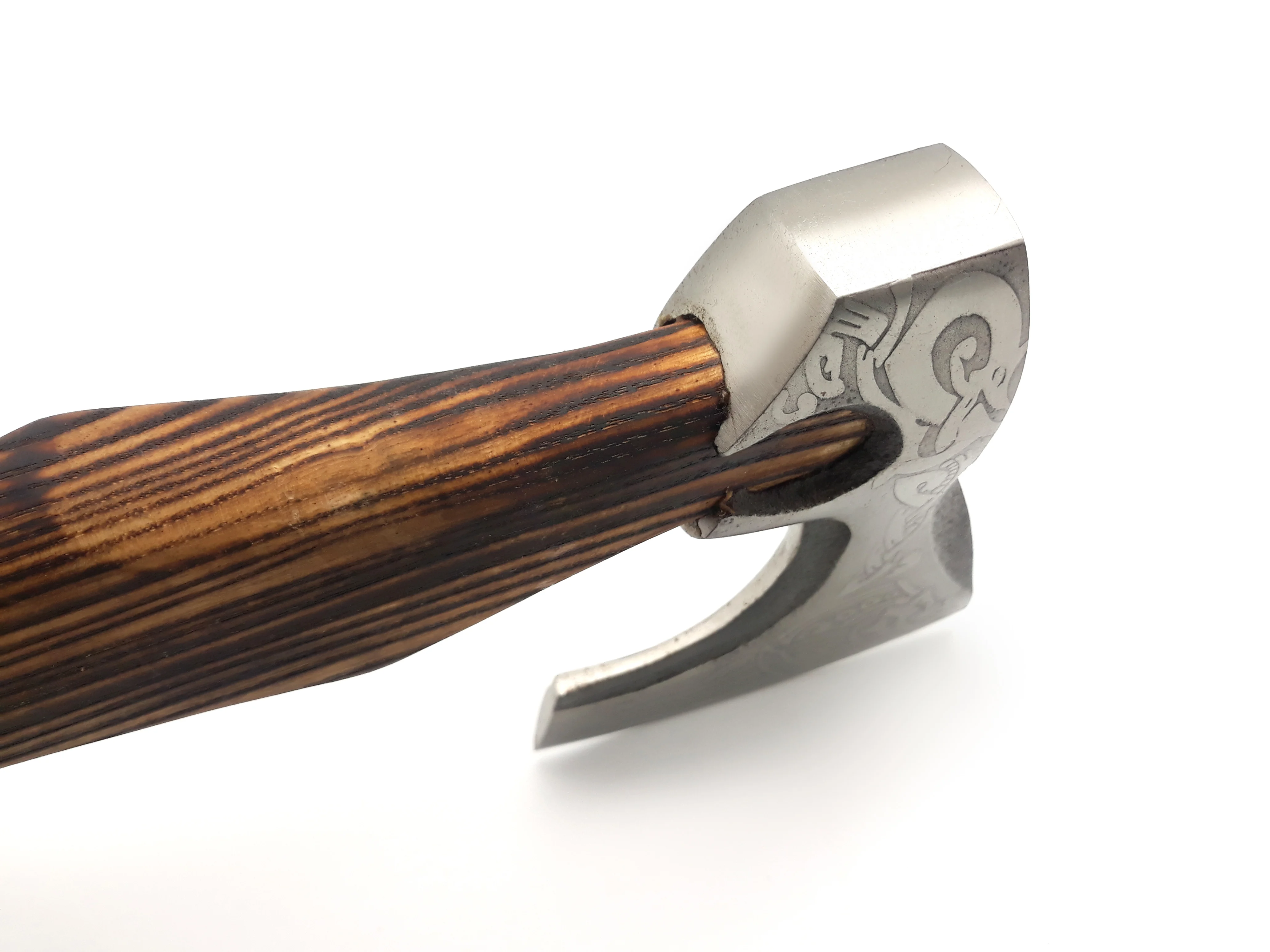 1095 топор с рельефной головкой из высокоуглеродистой стали