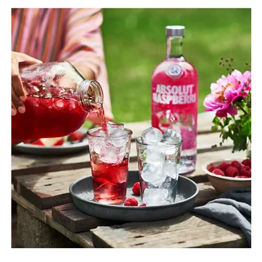 Ends Comfortably Fruity Ccidic 1L 40% Alcohol Sweden Raspberri Vodka Juice Cranberry 12btls/carton