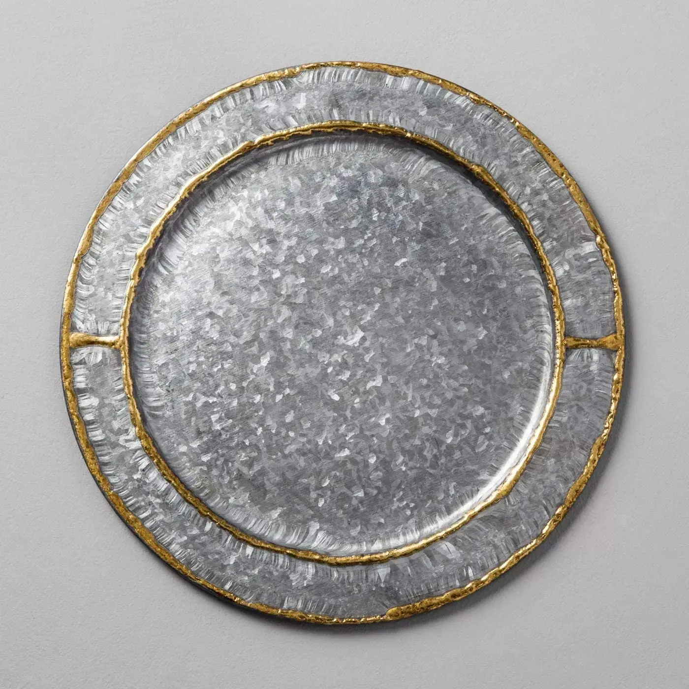 Galvanized Cheap Charger Plate Round Customized