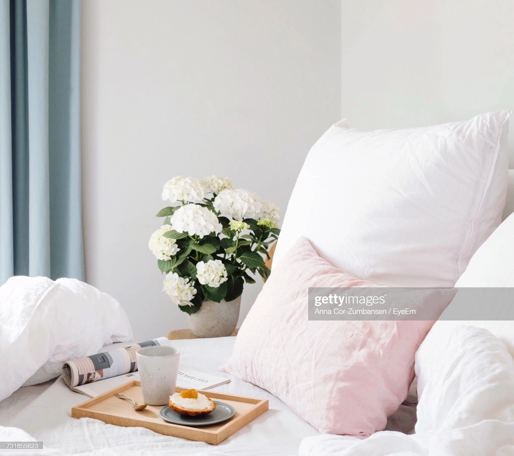 Комфортная простыня однотонная Простыня из хлопка и полиэстера с принтом для двуспальной кровати