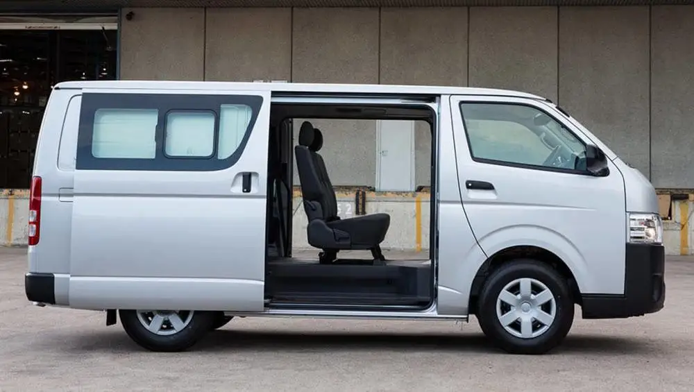 
CHEAPER DISCOUNT ACTIVE__!!_2016/2017/2018/2019 Fairly USED Toyoota HIACE BUS HIGH ROOF VAN - 15 SEATERS 