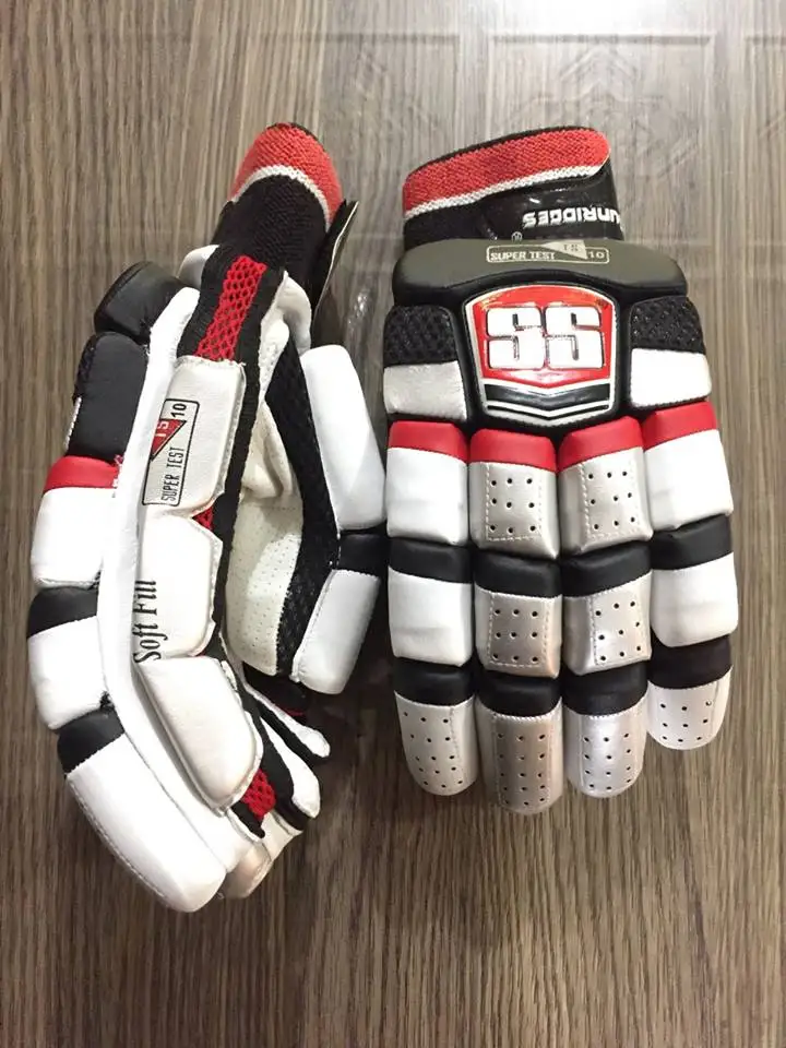 Custom SS SUNRIDGES AEROLITE CRICKET BATTING