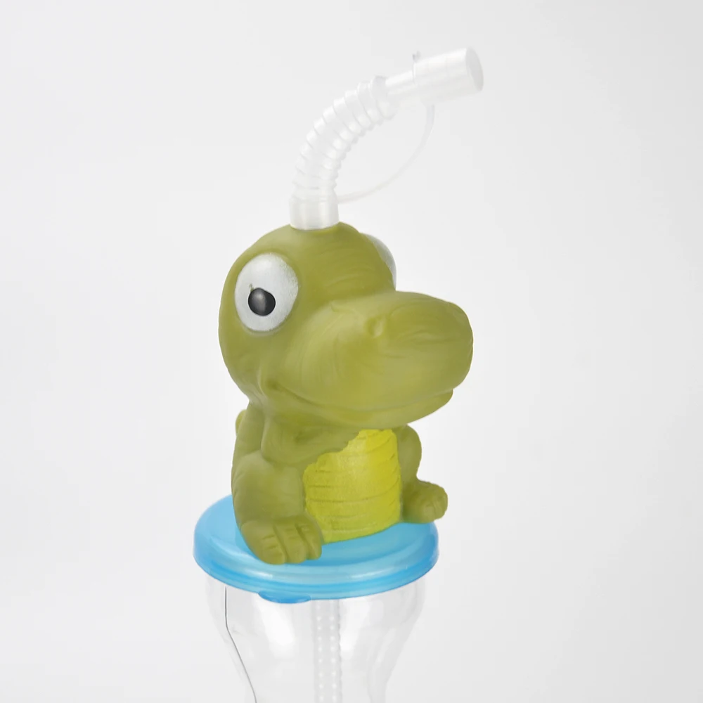 China factory manufacturer promotional tumbler cups cartoon lid cute custom plastic beer mug cup