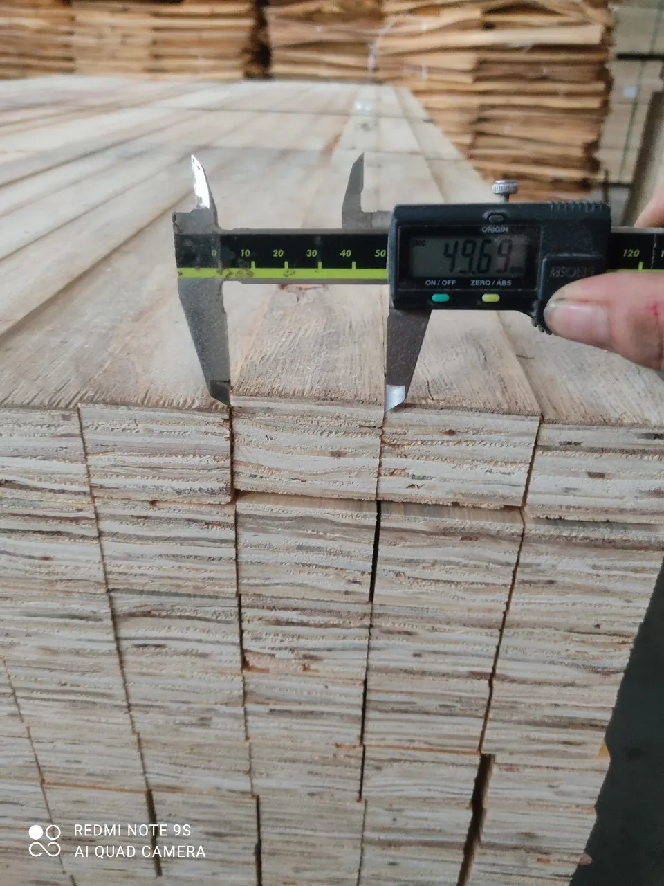 VietNam LVL plywood Laminated venneer lumber wooden pallet materials supplier high quality cheap price