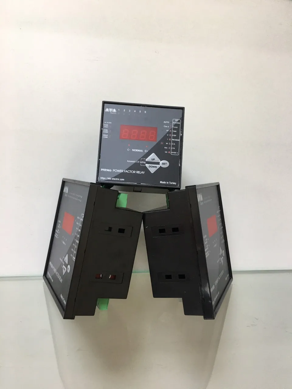 POWER COMPENSATION CONTROLLER 03 PHASE  6 STEPS made in turkey 2021