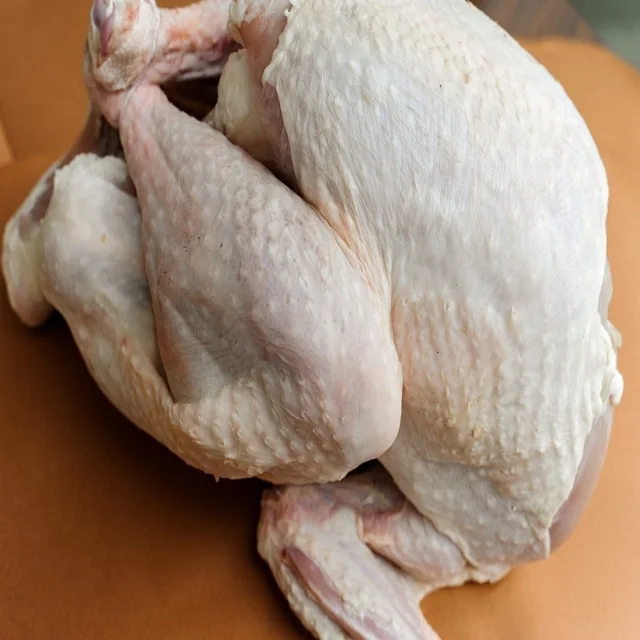 
BRAZILIAN FROZEN WHOLE CHICKEN AND CUTS 
