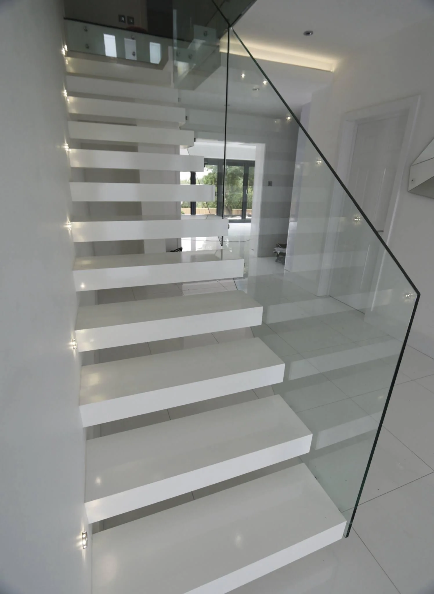 Interior Invisible Stringer Floating Stairs Oak Floating Staircase