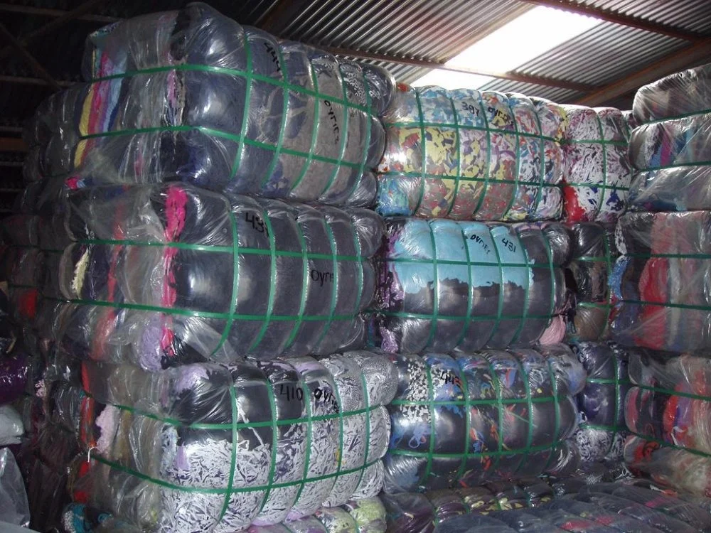 
SELVEDGE (RAMA) MIX COLOR WASTE / SCRAP FOR TRIMMING CARPETS 