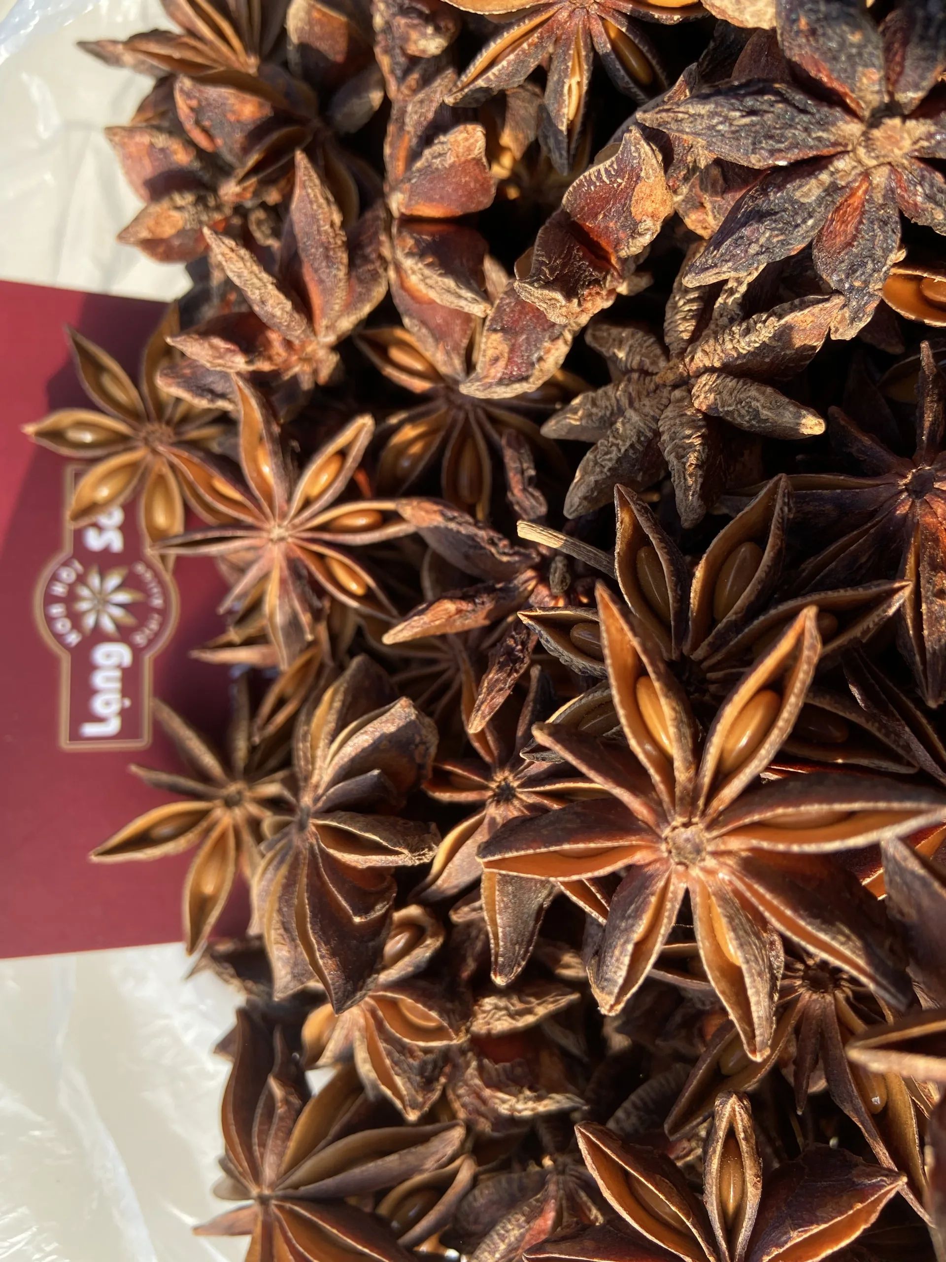 Aniseed Vietnam Brown Dried Star Anise In Lang Son With Grade AA Premium Quality Shelf Life 3 Years Bulk