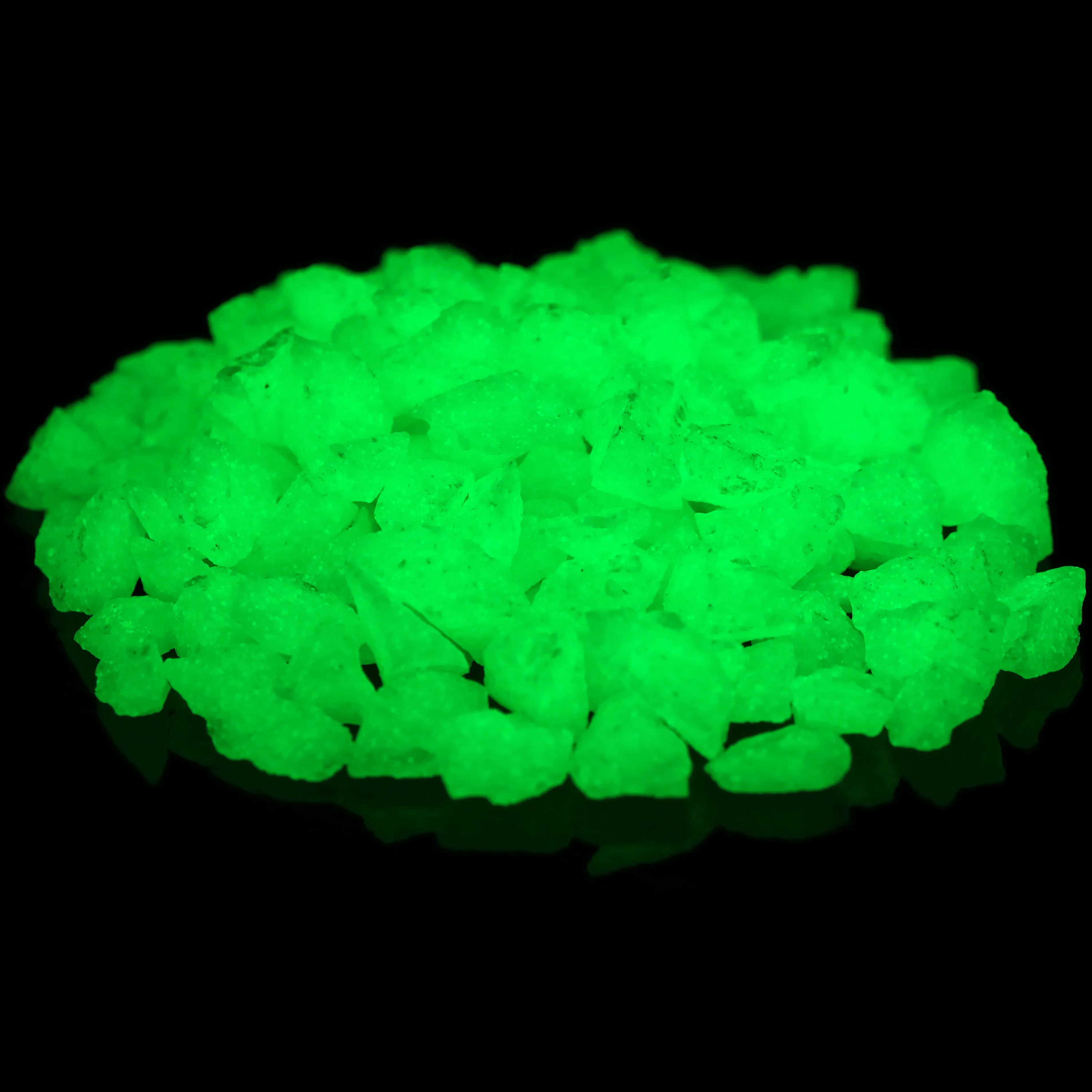 Хрустальный светящийся/светящийся камень, сделанный вручную с длительным последневным свечением на улице для мощения, украшения и т. д.