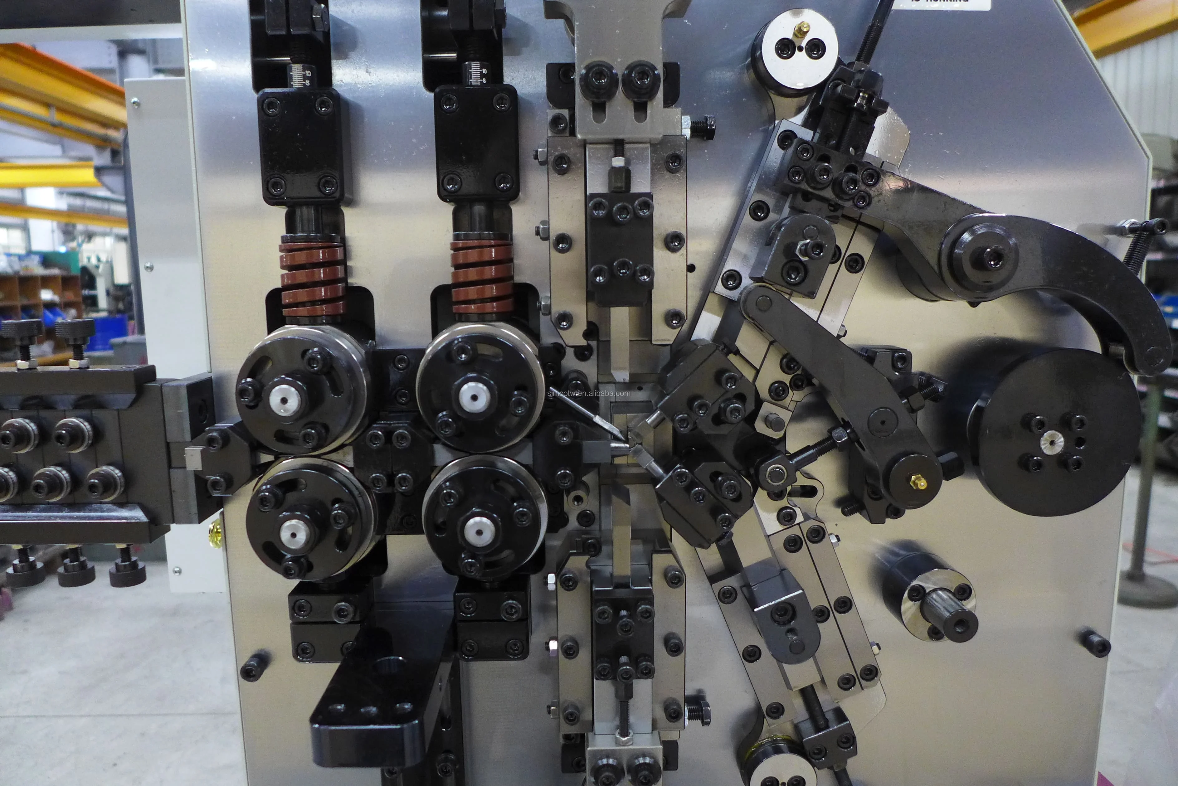 Taiwan 5 Axis 1.8 mm cnc spring making machine