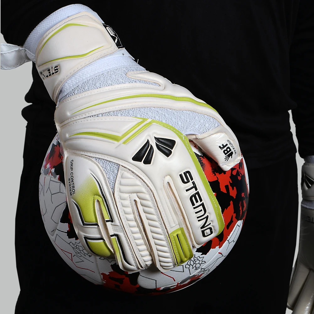  Оптовая продажа для детей и взрослых размер футбольные перчатки вратаря немецкий латексный стиль футбола