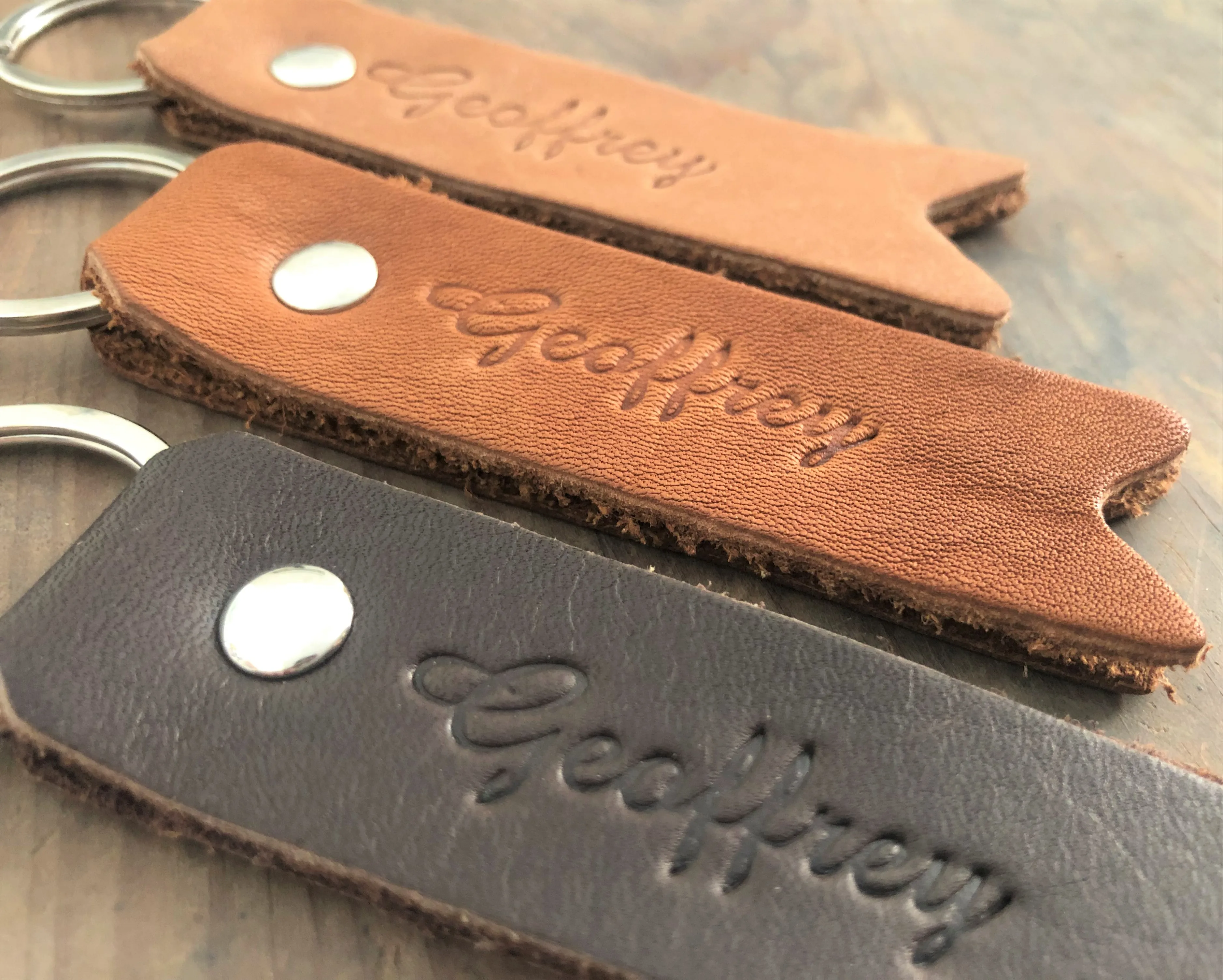 Geoffrey - Leather key chain - Customized Heat Embossing - L 9.40cm x W 2.40cm