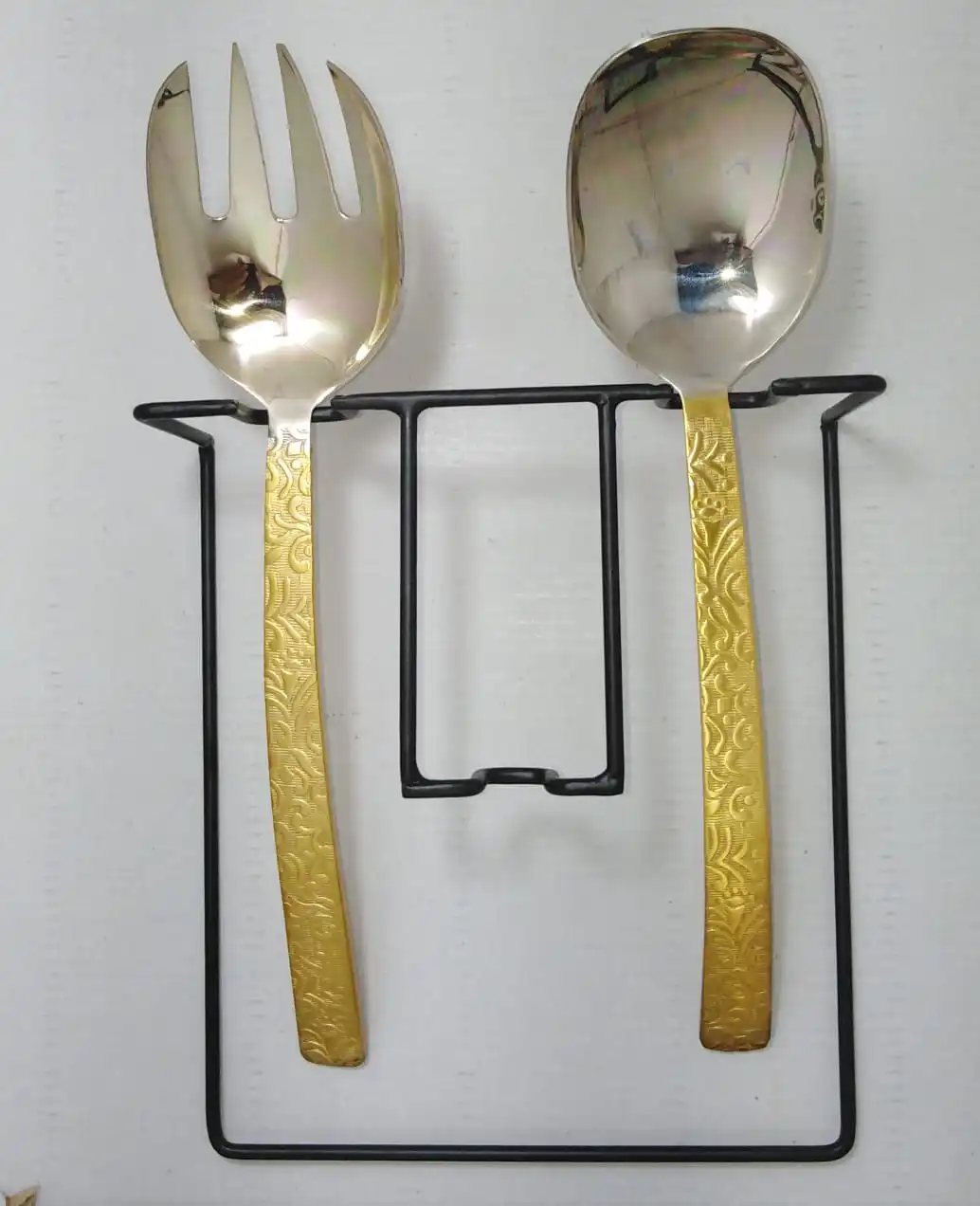 
stainless steel cutlery with golden handle for kitchen and table top. 