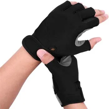 black sailing gloves 2.jpg