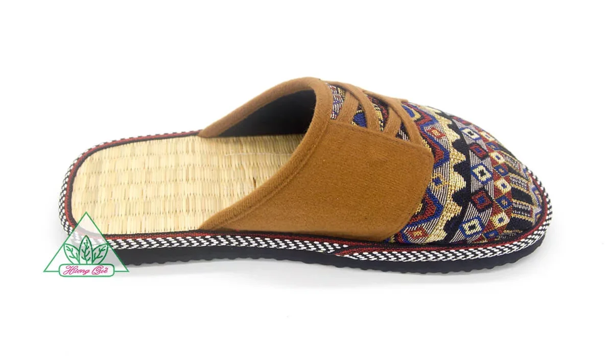 High Quality Hotel Slippers for Kids Good Price Linen with Logo Luxurious Disposable EVA Sole for Hotel Amenities Travel Use