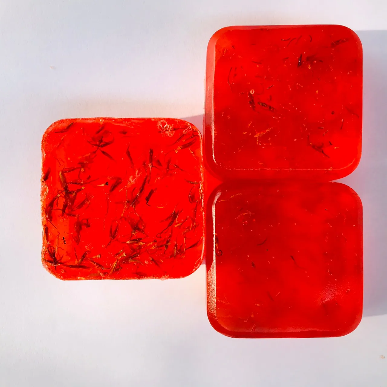 
Wholesale Natural Fairness Saffron Soap Whitening Bath Soap Handmade Factory Supply Great Thailand/OEM 