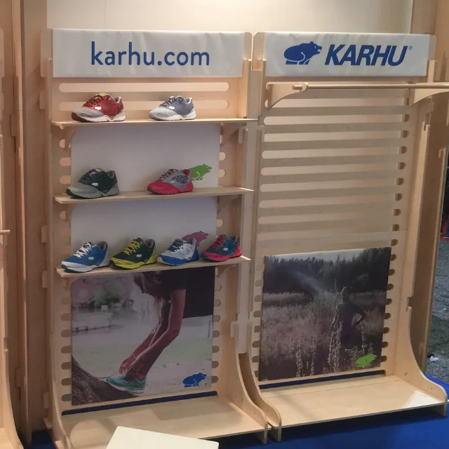 Shoes Display Stand Custom Logo Interlocking Shelving Wooden Wall Display Rack for Shoes