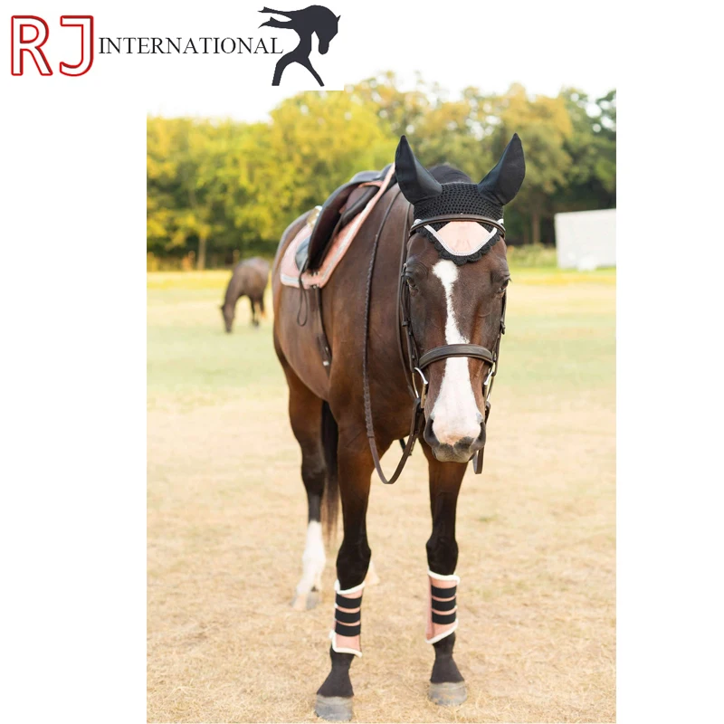 Different Design Custom Made Saddle Pads Anti-Slip Horse Riding Saddle Pads Sets