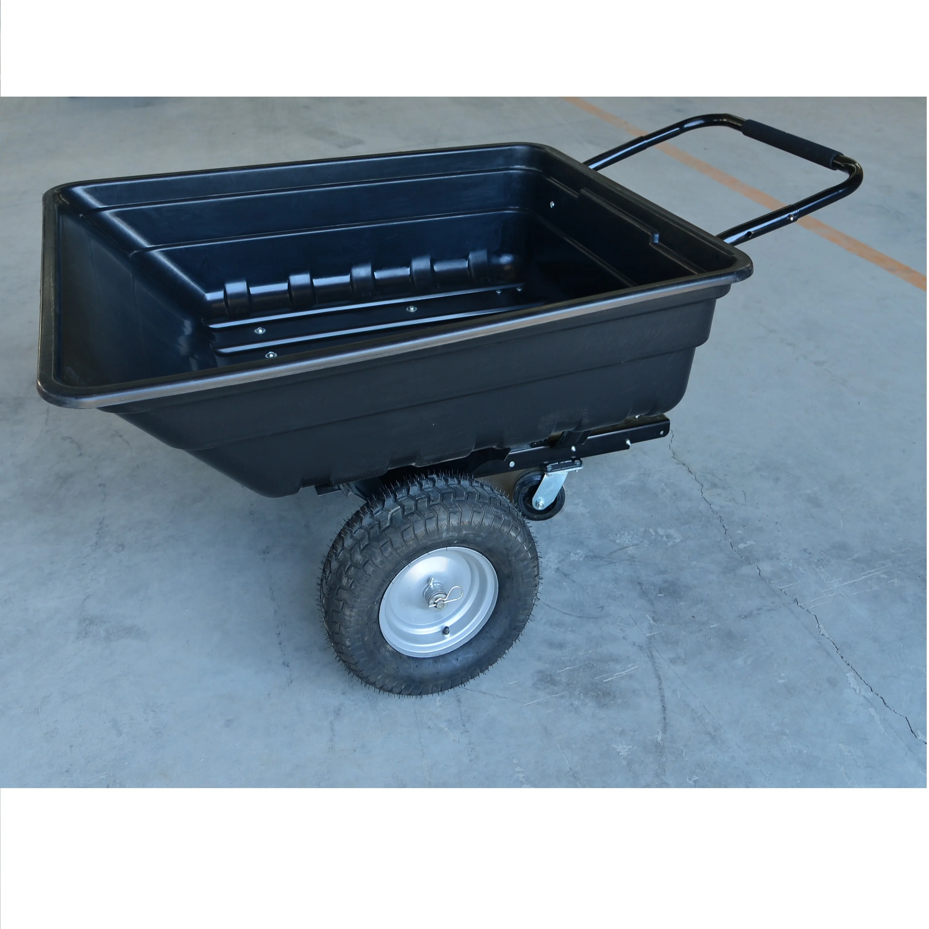 
Cheap Price 900lbs Load Bearing Heavy Duty Polythylene Bathtub Pneumatic Wheel Wheelbarrow TC3080PL 