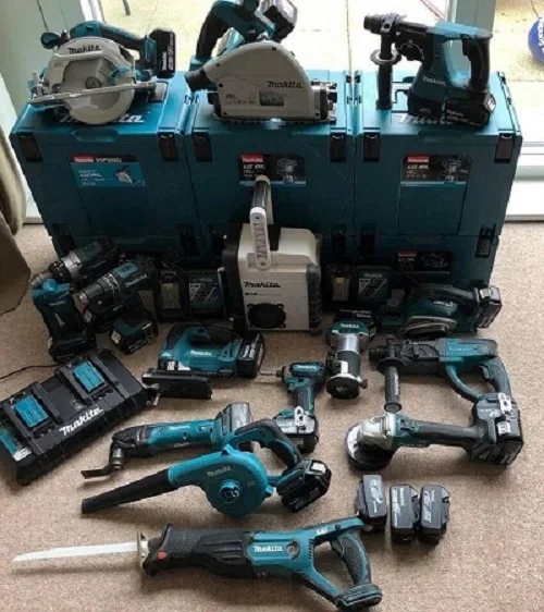 
Makitas LXT1500 18-Volt LXT Lithium-Ion Cordless 15-Piece Combo Kit power tool cordless drill 