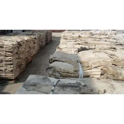 Высококачественные Влажные коровья шкуры и козьи