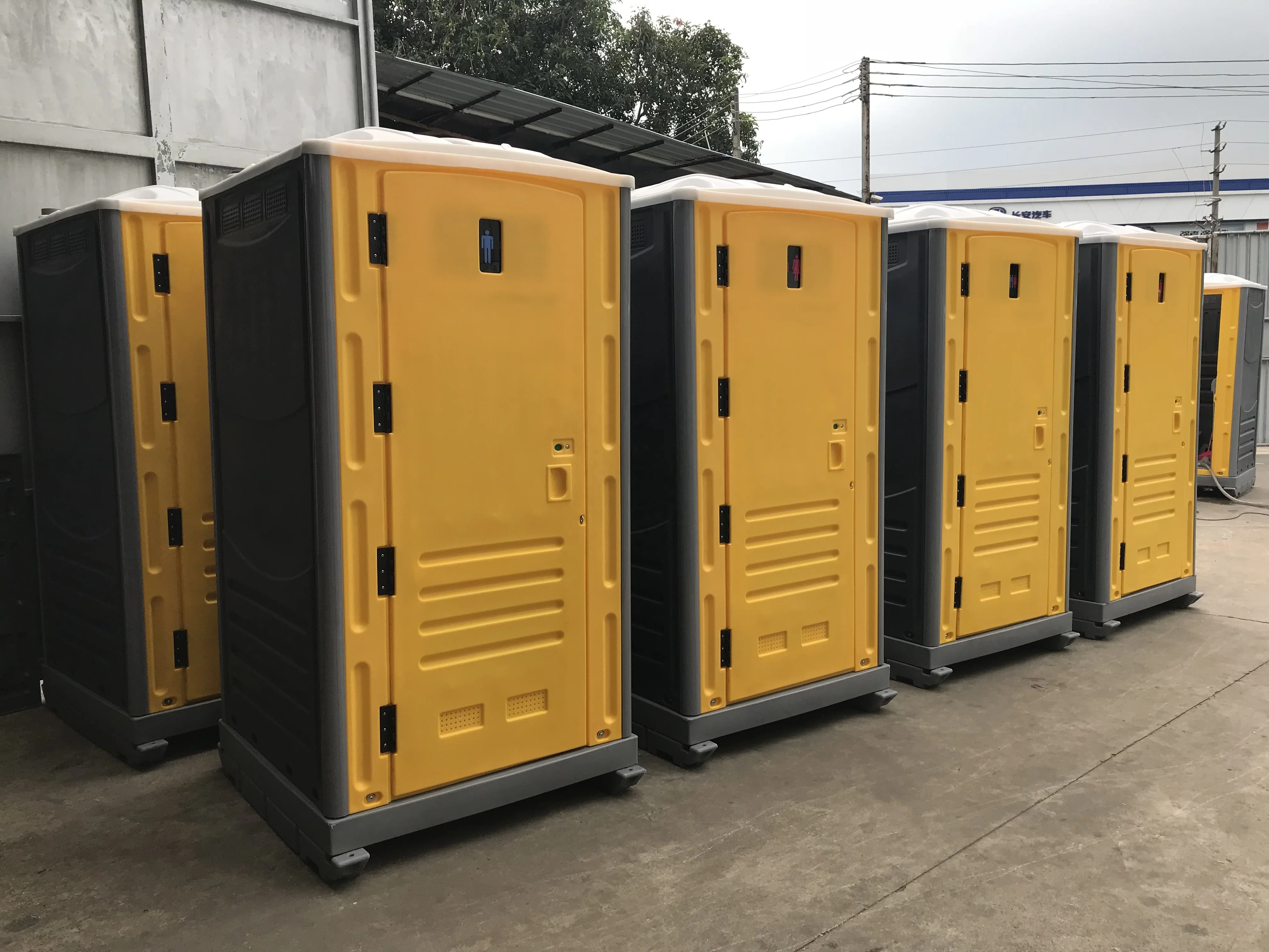 low price cheap non flush plastic outdoor public portable toilet