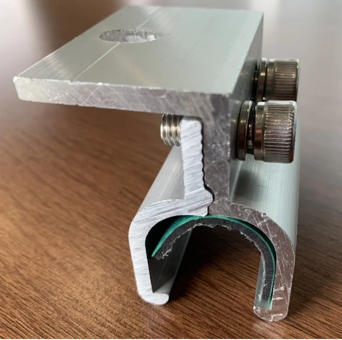 High Quality Roof Solar System Aluminium Solar Cliplock Solar Mounting Bracket  Made In Vietnam