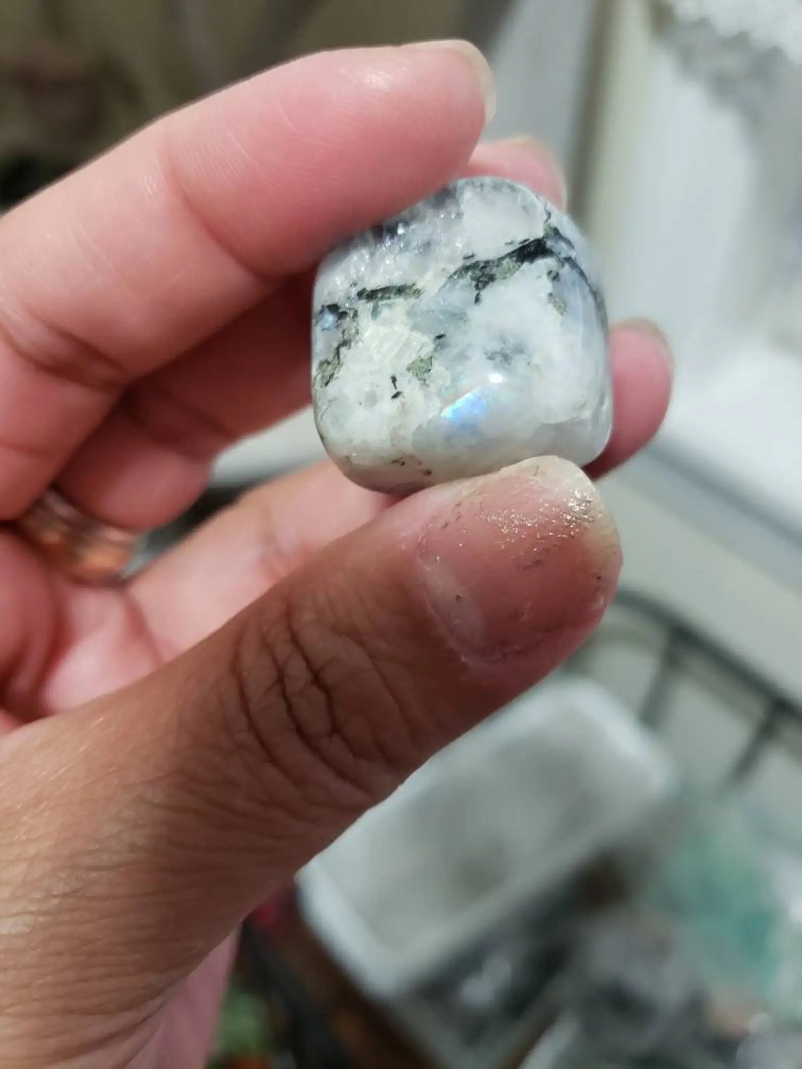 BEAUTIFUL RAINBOW MOONSTONE POLISHED TUMBLED STONES/ NEW FLASHY MOONSTONE TUMBLES / RAINBOW MOONSTONE TUMBLES WITH BLUE FLASH