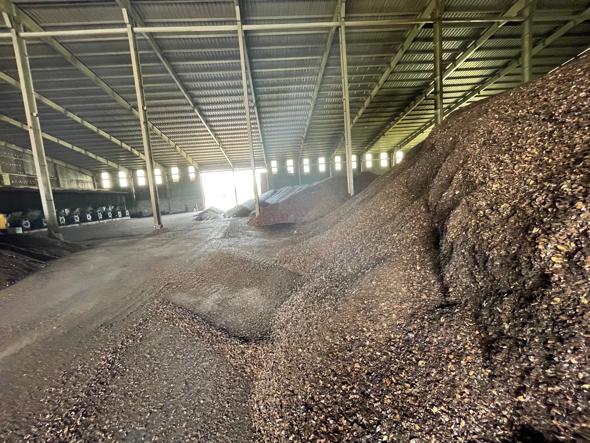 
CASHEW NUT SHELL EXTRACTION from Vietnam with package as requirement 