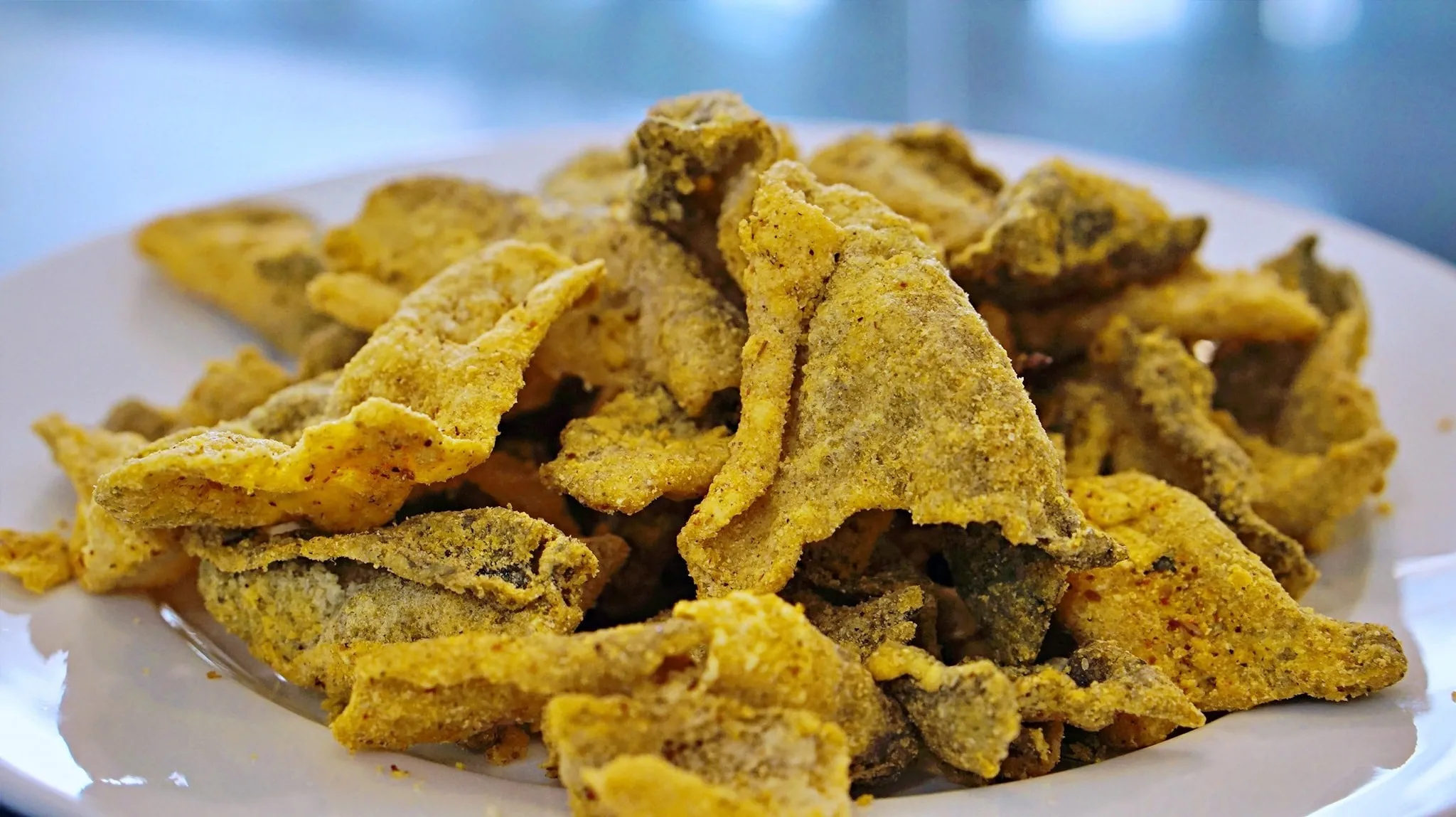 Закуска из жареной лосося с солью яичный желток-лучший вкус Вьетнама-мисс элаин + 84 375 431 541 (WhatsApp)