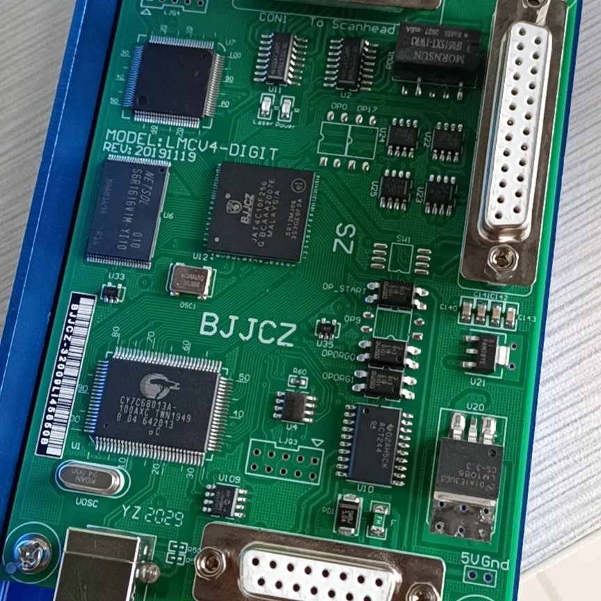 Big Promotion 5W UV Laser Engraving Machine High Productivity 3W 5W 10W Portable Mini UV Laser Marking Machine For Glass